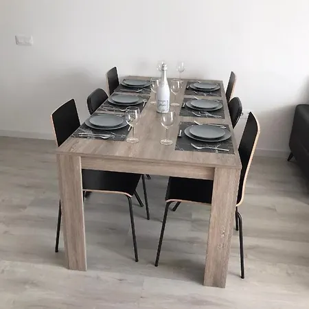 Stunning 2 Bed Apt Casa De Paz With Free Wifi Pdc Apartment *